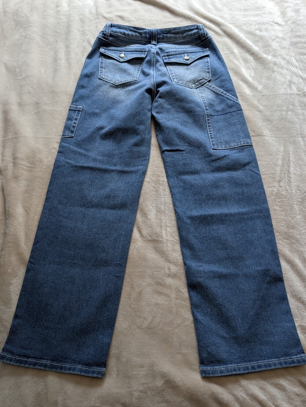 Flamingals Mid Rise Multi Pocket Straight Leg Cargo Jeans NWT Medium - Picture 6 of 9